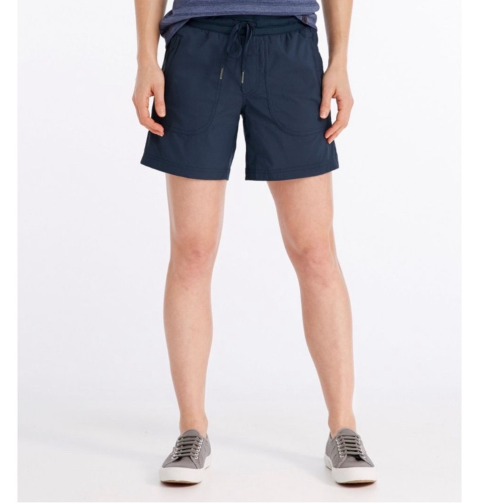LL Bean Vista Camp Shorts Large NWOT